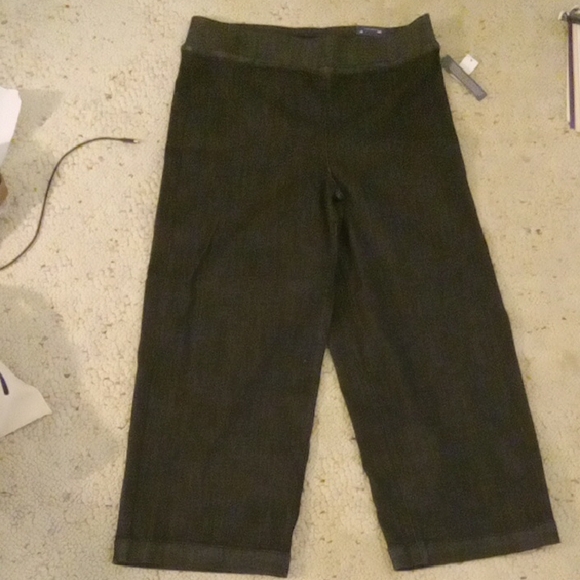 Talbots Denim - Talbots Travel wide leg crop jean